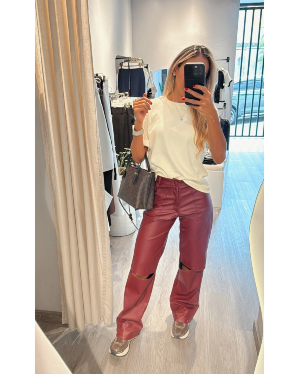 PANT CUERINA ABERTURA